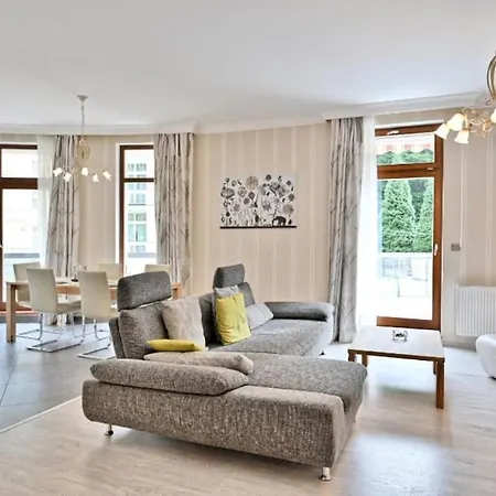 Apartment Krizikova 4 *